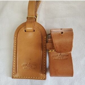 Authentic LOUIS VUITTON Vachetta Leather Bag Tags Set